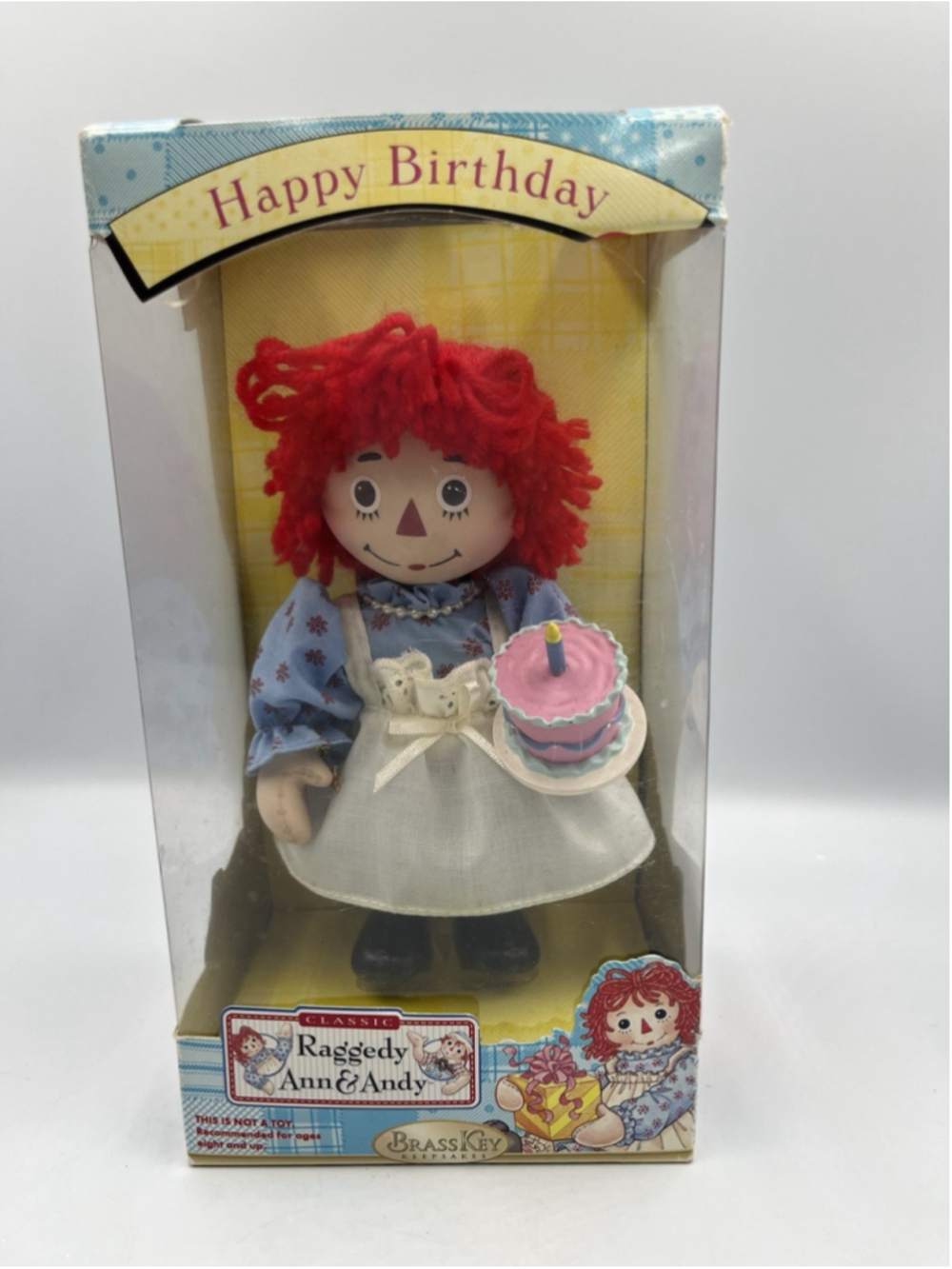 VTG 2005 Raggedy Ann Gift Of Love Keepsake Porcelain Doll COLLECTIBLE ,GOOD